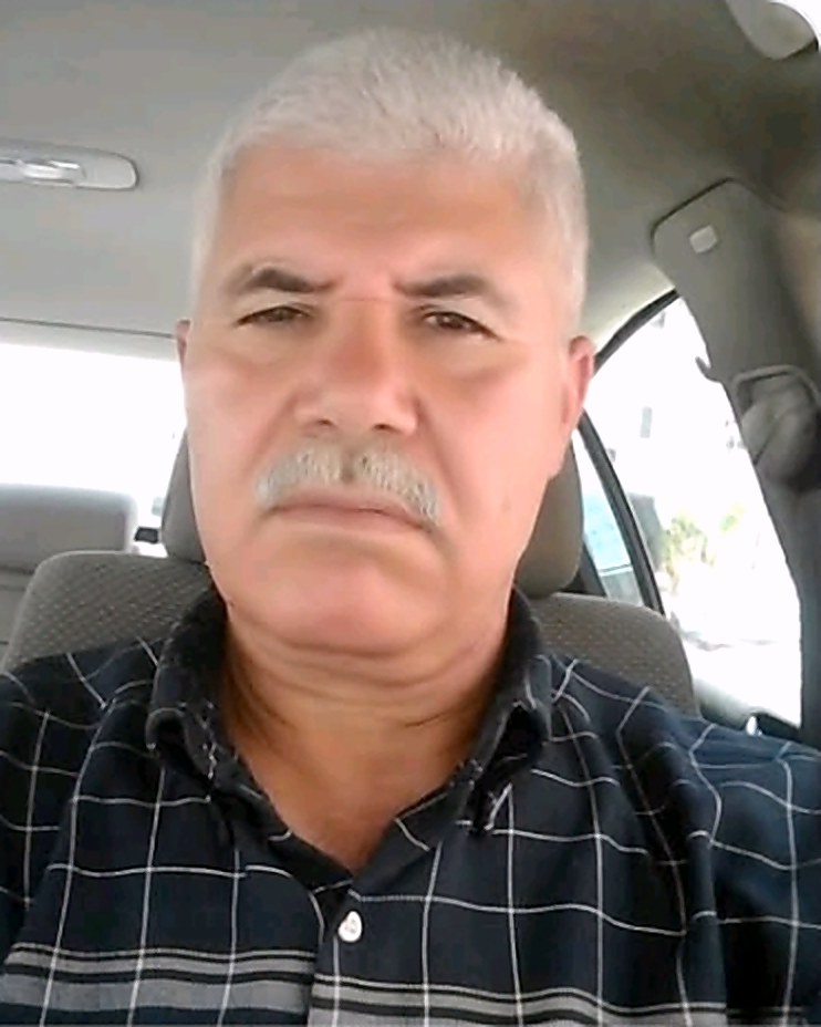 Naceur Neffati, fondateur de TunisiaRide, chauffeur professionnel en Tunisie depuis 1987